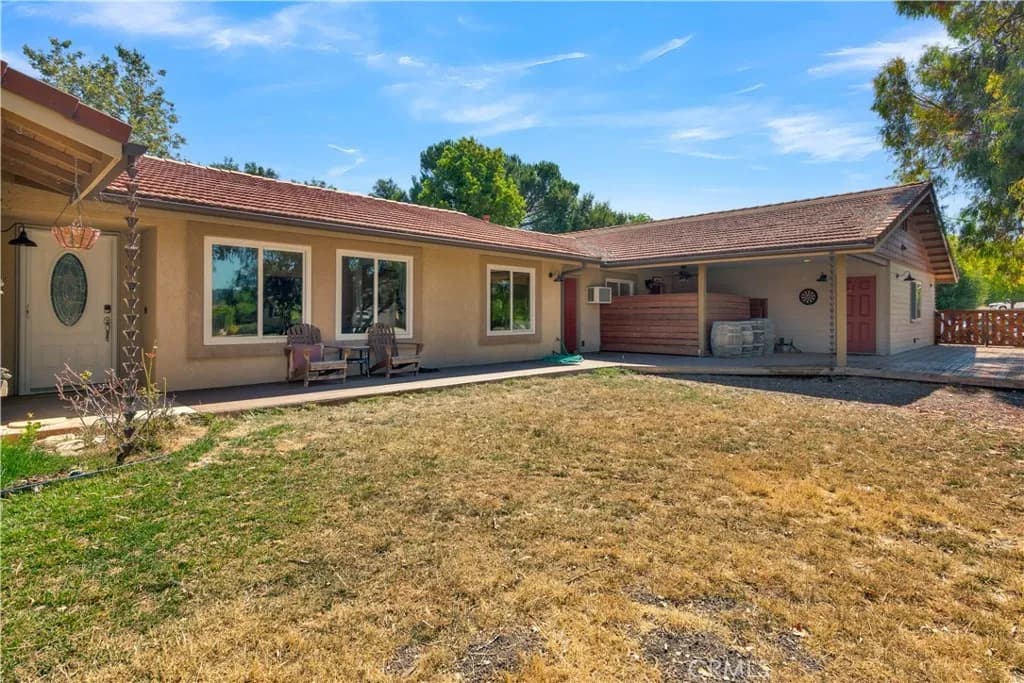 870 Peterson Ranch, Templeton, California 93465