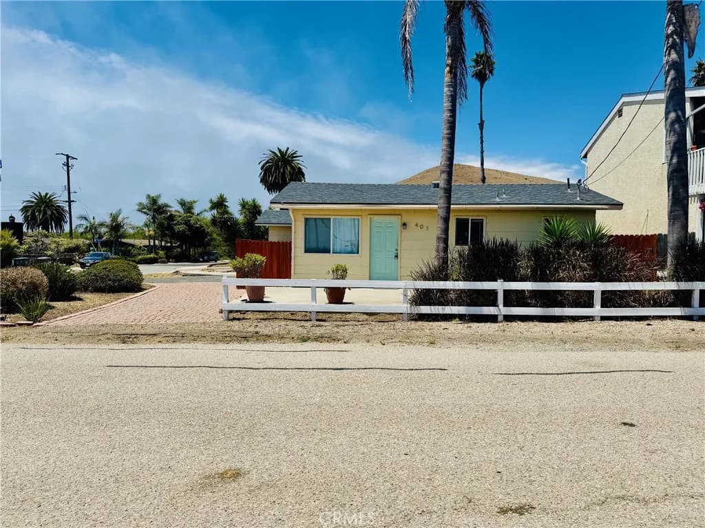 401 Tahiti, Morro Bay, California 93442
