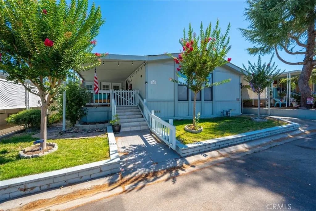 113 Via San Miguel, Paso Robles, California 93446