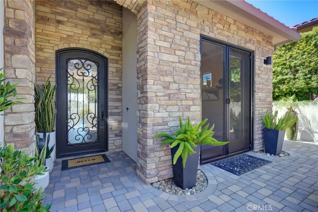 2935 Club Moss Lane, Avila Beach, California 93424